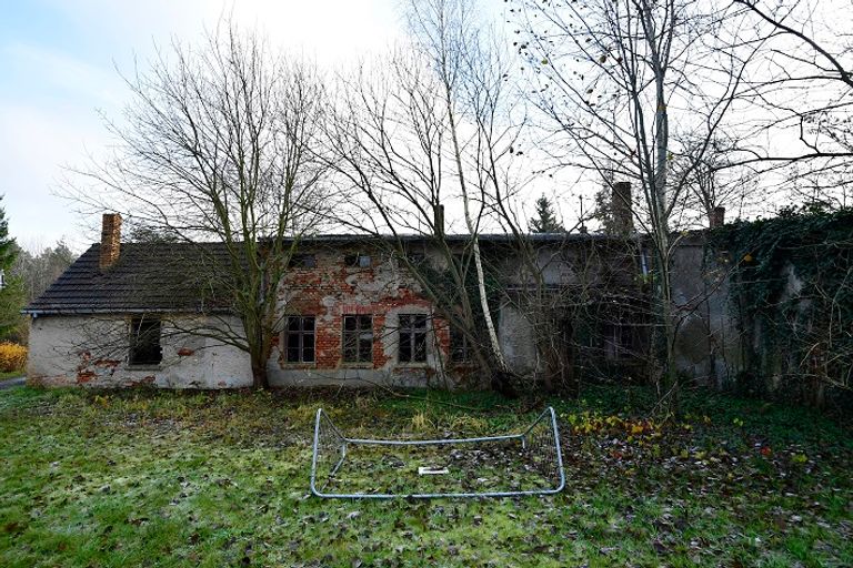 سعر القرية أقل من ربع مليون دولار 