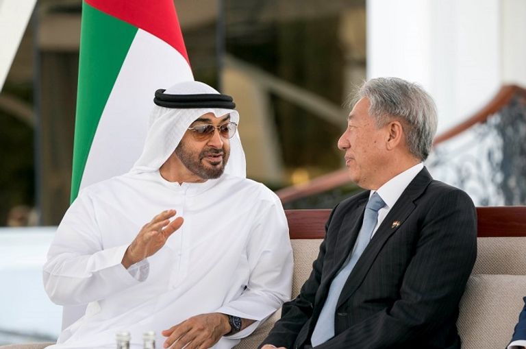 الشيخ محمد بن زايد ونائب رئيس الوزراء السنغافوري