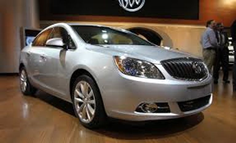 اختفاء 15 سيارة في العام الجديد