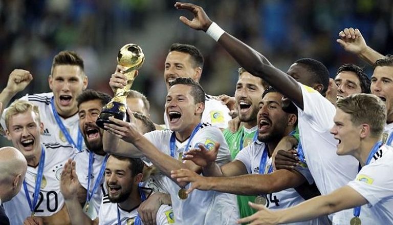 منتخب ألمانيا يحمل كأس القارات