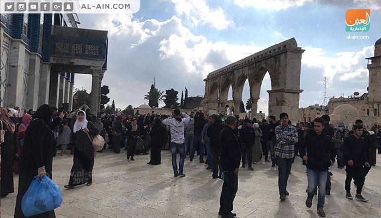 مسيرات في ساحة المسجد الأقصى مسيرة سلمية في ساحات الأقصى نصرة للقدس