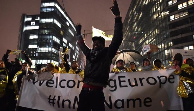 تظاهرات مؤيدة للمهاجرين في ألمانيا (رويترز)