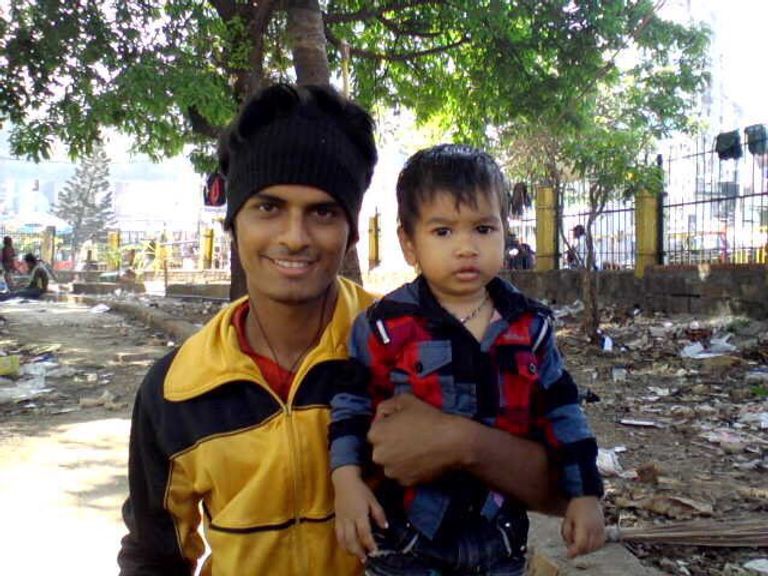 سلمان سيد في شوارع مومباي  قصة ملهمة للشاب الهندي سلمان سيد