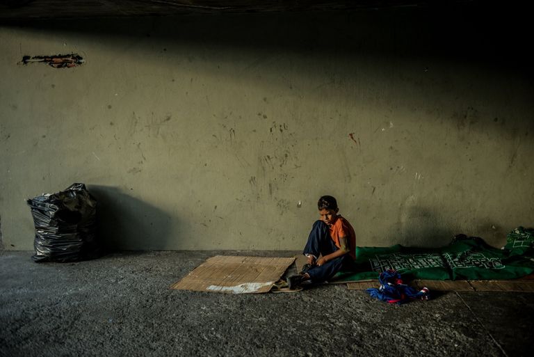 جثمان أحد أطفال فنزويلا قتله الجوع