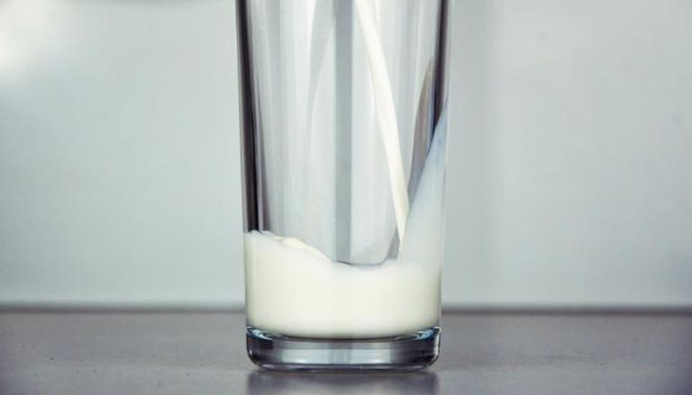 الحليب بين الأضرار والمنافع