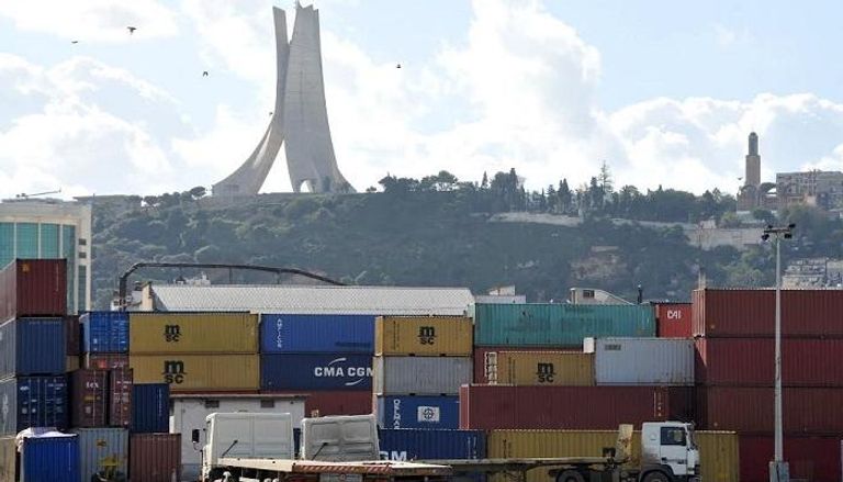 45 مليار دولار  واردات الجزائر في 2017