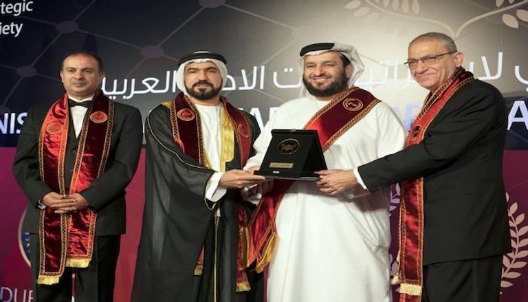 الإمارات تحصد 5 جوائز للنسر العربي ضمن 19 شخصية
