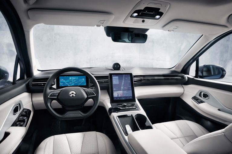 ES8 الكهربائية تتحدى تسيلا بسعرها 