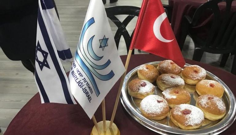 جانب من الاحتفال في السفارة التركية- بوابة العين 