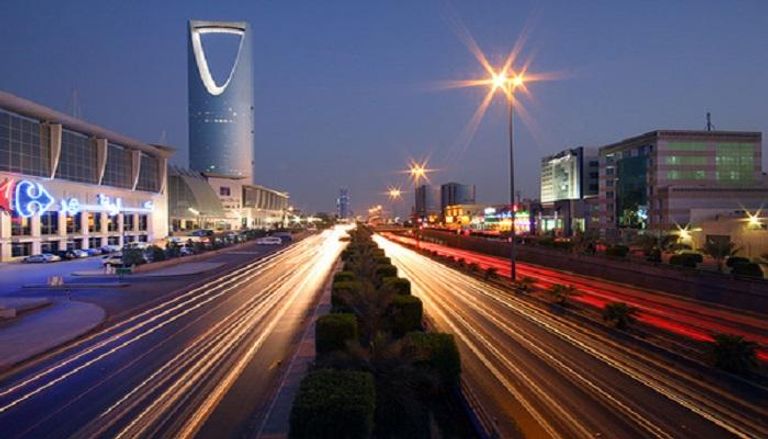 تستهدف السعودية تخفيف الاعتماد على النفط كمصدر رئيسي للطاقة 