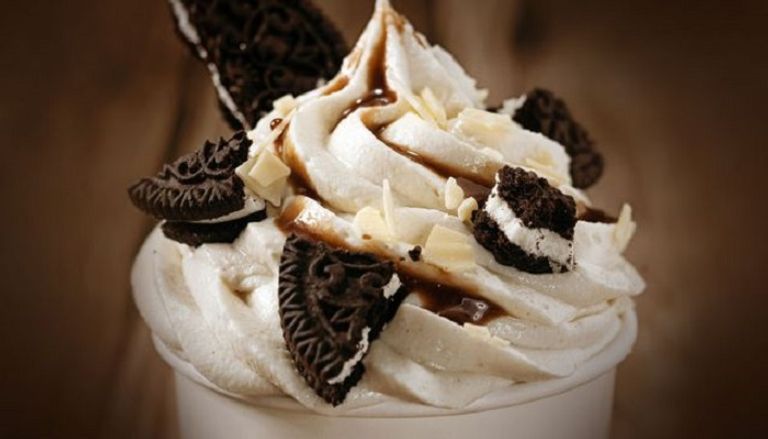  كاسات الأوريو‎‏ إحدى ألذ الحلويات سريعة التحضير 