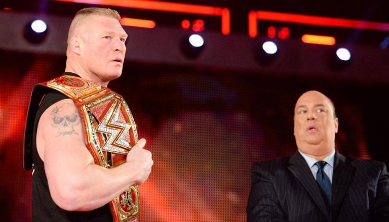 كيرت أنجل يقرر إقامة نزال ثلاثي على بطولة WWE العالمية