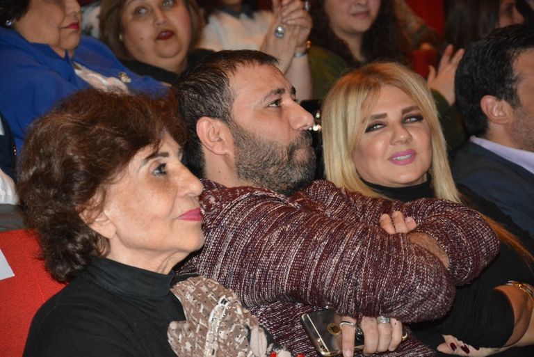 ندى بسيوني وسميرة محسن في الافتتاح أبطال عرض هيبتا