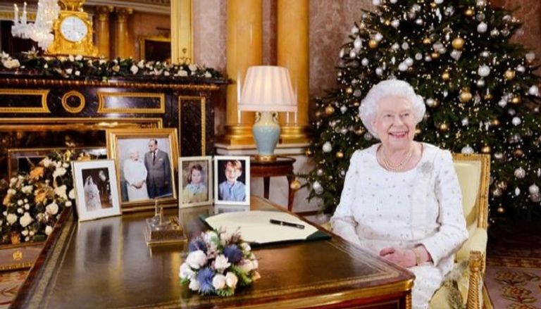 الملكة إليزابيث تشكر زوجها في عيد الميلاد