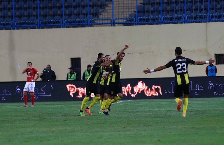 الأهلي يتعثر في الدوري المصري