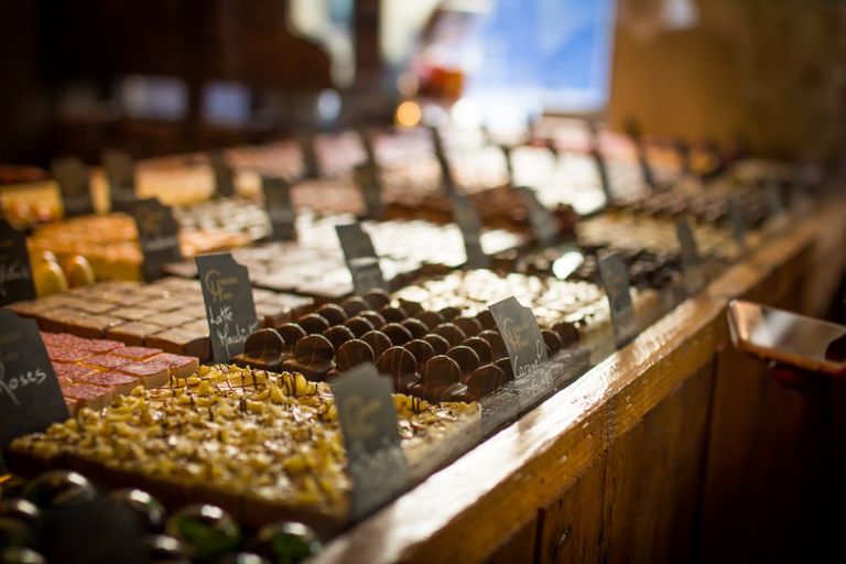 الترتيب يعتمد على مقياس تناول الكحوليات والتدخين والسمنة في كل بلد