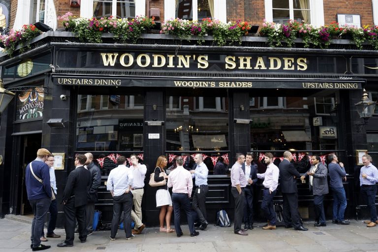 الترتيب يعتمد على مقياس تناول الكحوليات والتدخين والسمنة في كل بلد