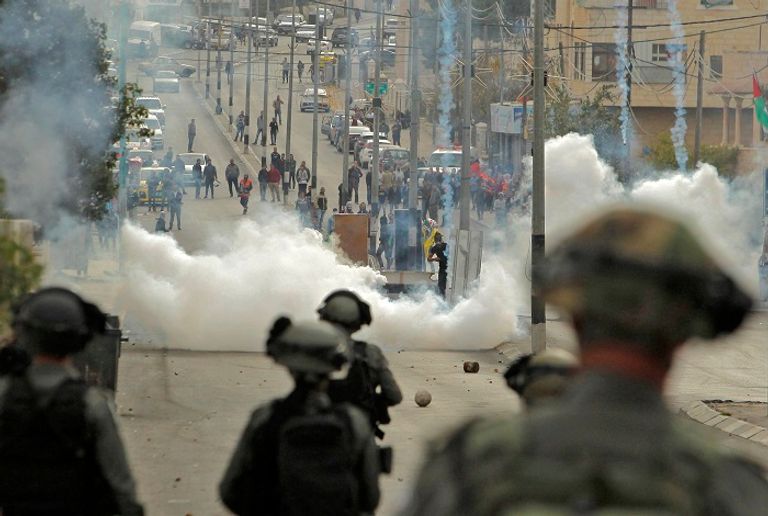 جانب من المواجهات التي وقعت بين قوات الاحتلال وفلسطينيين هذا العام أيقونات فلسطينية أشعلت الاحتجاجات ضد قرار قرار أمريكا