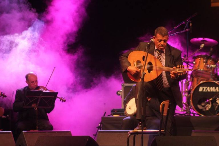 فعاليات "مهرجان لوس" الدولي للموسيقى ورقصات العالم جانب من فعاليات مهرجان لوس الدولي بالجزائر