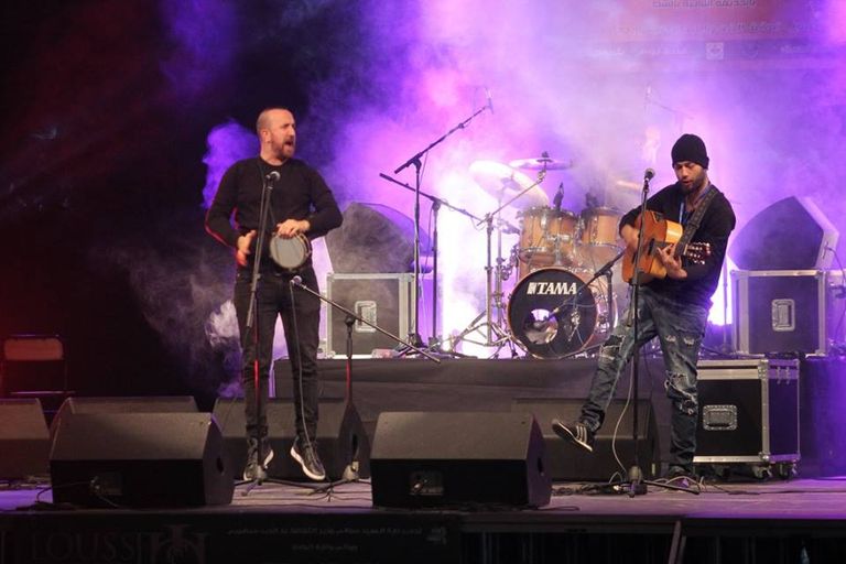 فعاليات "مهرجان لوس" الدولي للموسيقى ورقصات العالم جانب من فعاليات مهرجان لوس الدولي بالجزائر