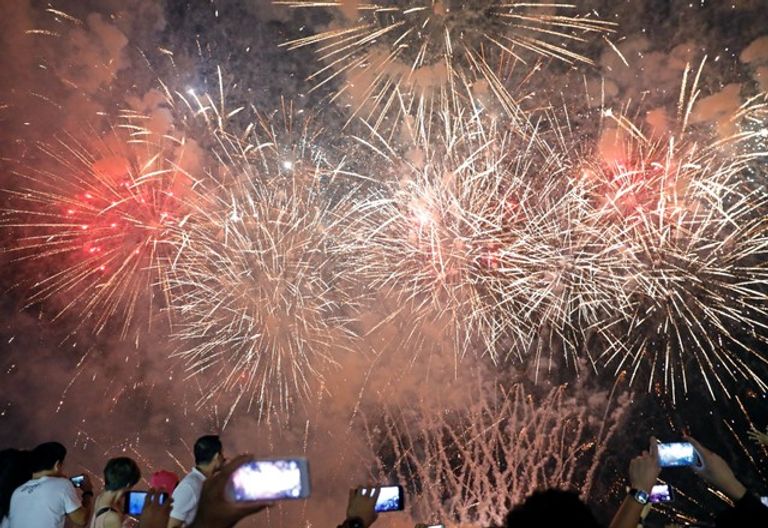 ألعاب نارية في احتفالات العام الجديد في العاصمة الفلبينية