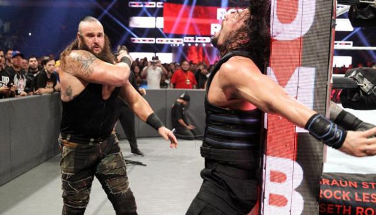 أوينز يقفز للهبوط على رينز