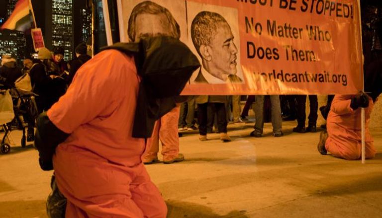 أثارت ممارسات التعذيب الأمريكية احتجاجات حول العالم