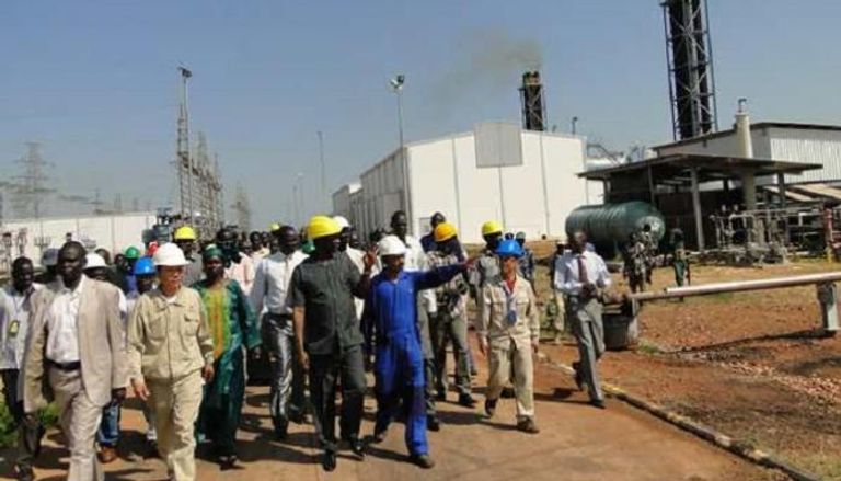 السودان تطرح مناقصات للنفط والغاز