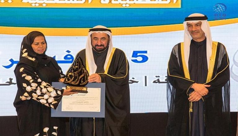 حاكم الشارقة الشيخ سلطان القاسمي في افتتاح مهرجان الشارقة للشعر الشعبي