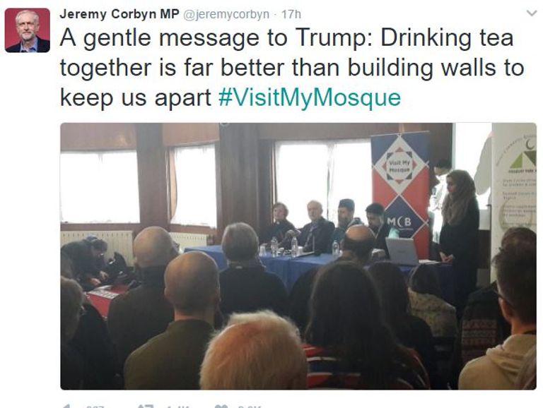 الفعالية جسر بين المسلمين والبريطانيين