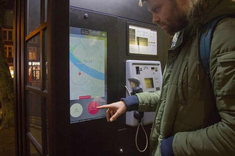 أكشاك الهواتف الحمراء أصبحت سوداء في لندن