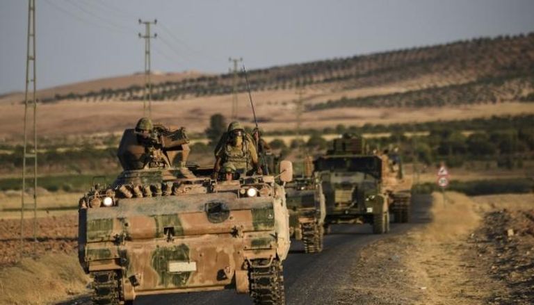 الجيش التركي يتقدم داخل الحدود السورية