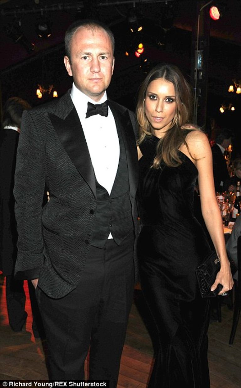 أطول يخت شراعي في العالم يبدأ الإبحار