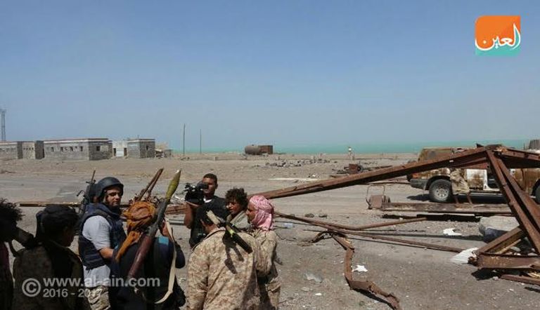 قوات الجيش بعد تحرير المخا