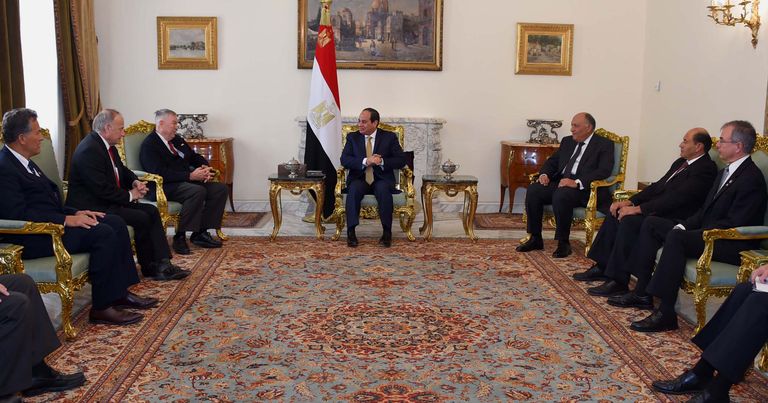 صورة من اللقاء