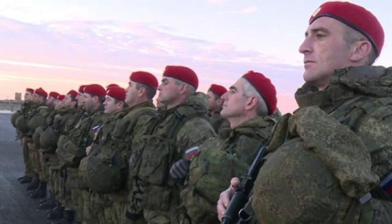 جنود من الشرطة العسكرية الروسية