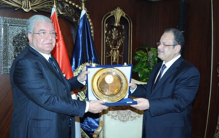 صورة من اللقاء