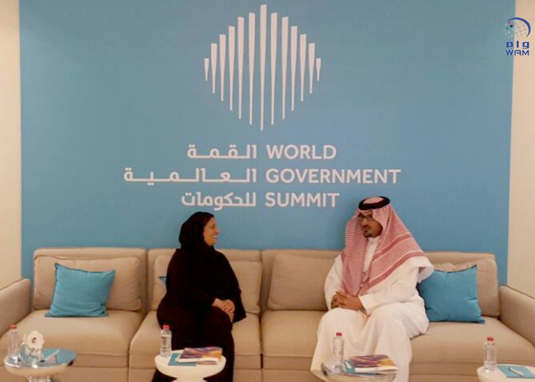 لبنى القاسمي برفقة مديرة اليونيسكو