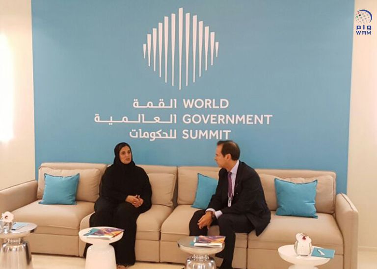 لبنى القاسمي برفقة مديرة اليونيسكو