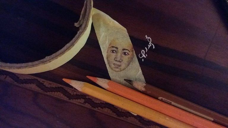 أحمد رجب يرسم لوحة للفنان جاريد ليتو الذي جسد شخصية الجوكر الشهيرة