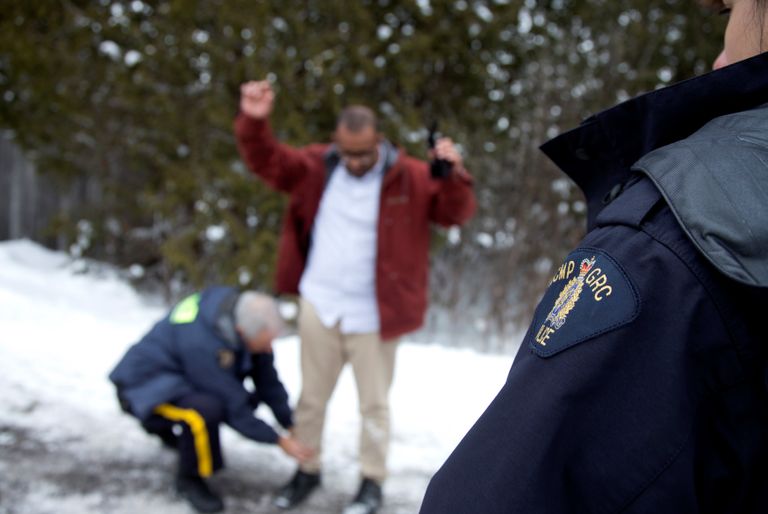 شاب موريتاني وصل إلى كيبيك في كندا عابرا الحدود مع الولايات المتحدة - رويترز