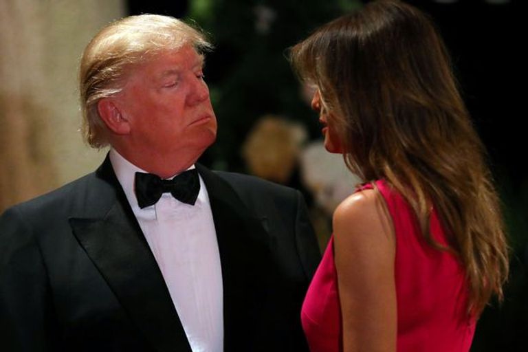 ميلانيا تبدو غير سعيدة بحياتها الجديدة