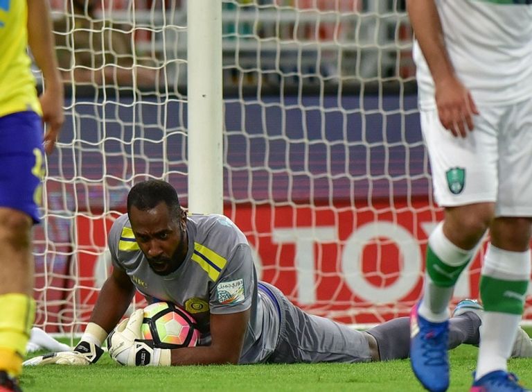 وليد عبد الله تألق امام الأهلي