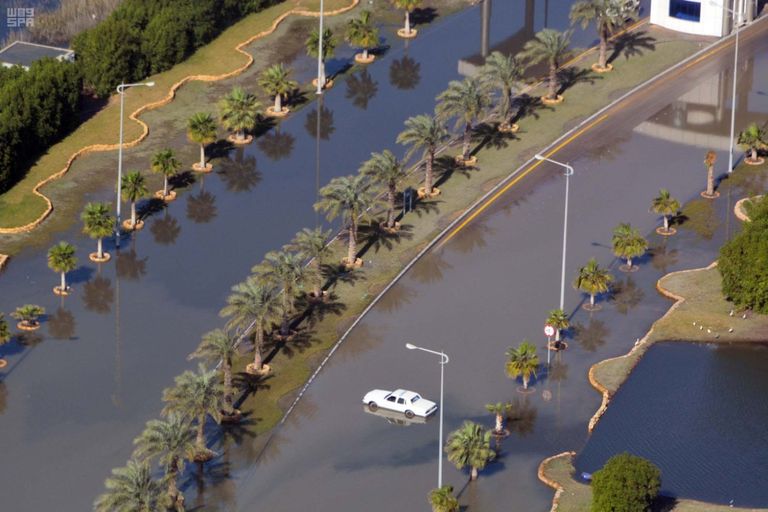 ثلوج في تبوك بالسعودية