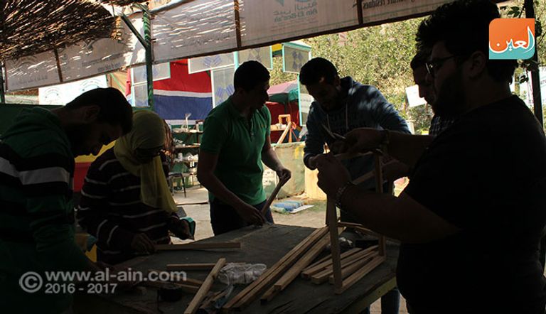 مقر الجمعية ونماذج مشاريعها