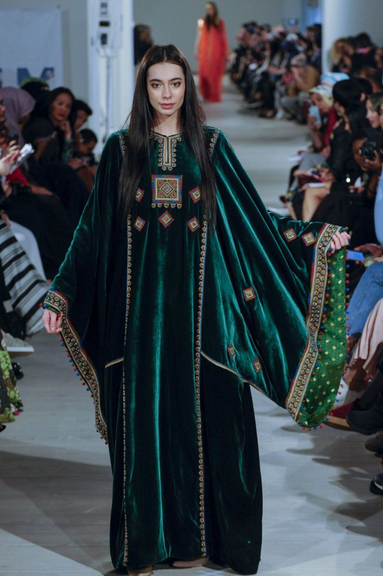 عرض أزياء للمحجبات لأول مرة في لندن