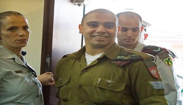 الجندي الإسرائيلي لدى وصوله لسماع الحكم