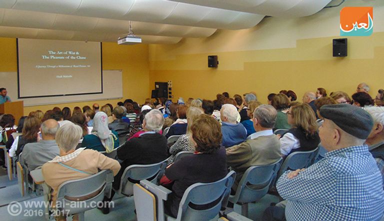 طلاب كبار في السن