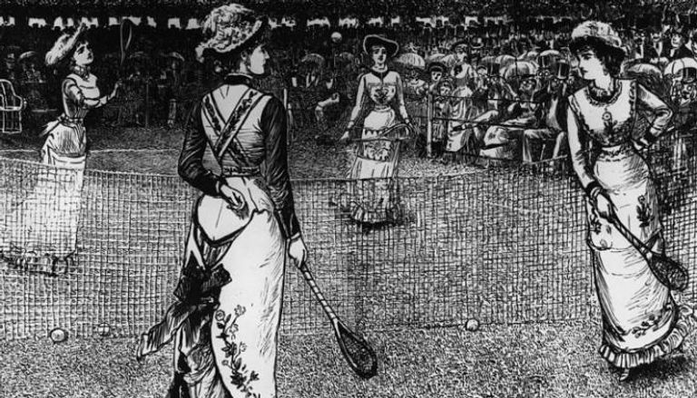 ألبسة النساء قديماً في لعبة التنس النسائية