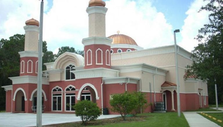 أحد المساجد في أمريكا